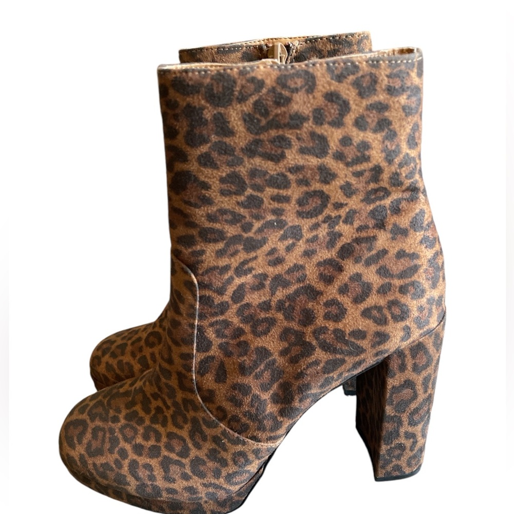 Women's Just Fab Lsa Zippe Sexy Stiletto Heeled Chunky Leopard
Bootie Sz 8 1/2